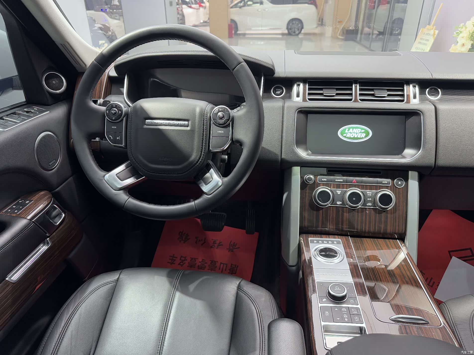 Land Rover Range Rover, 2018 16