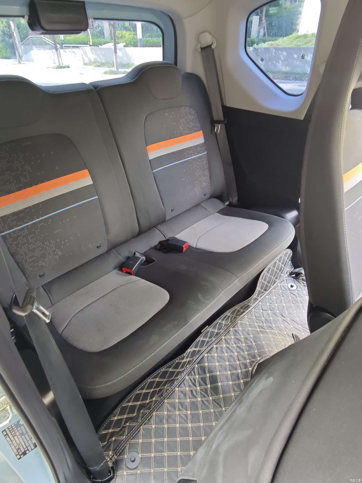 Wuling MINIEV, 2021 13