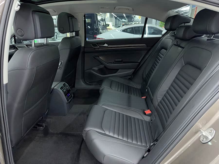 Volkswagen Magotan 2018, фото 7