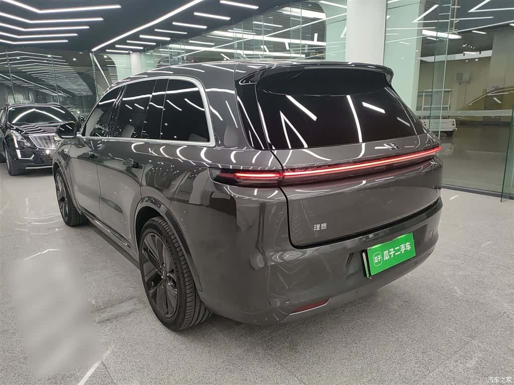 Li Auto L8, 2023 все фото