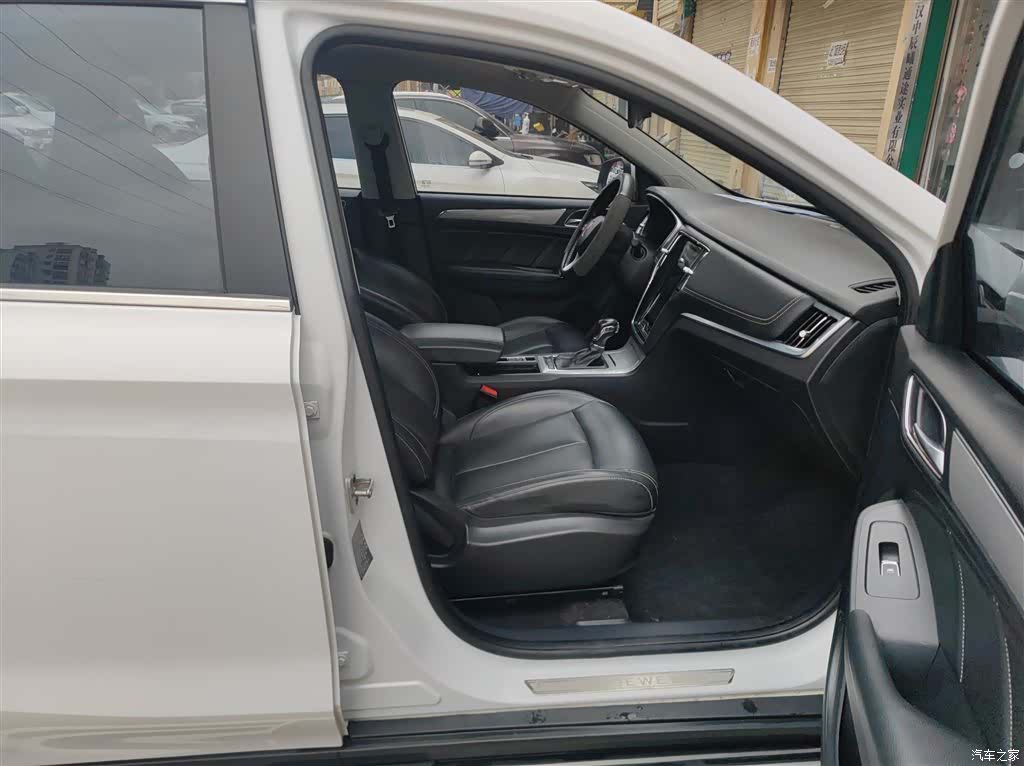 Roewe RX5, 2019 25
