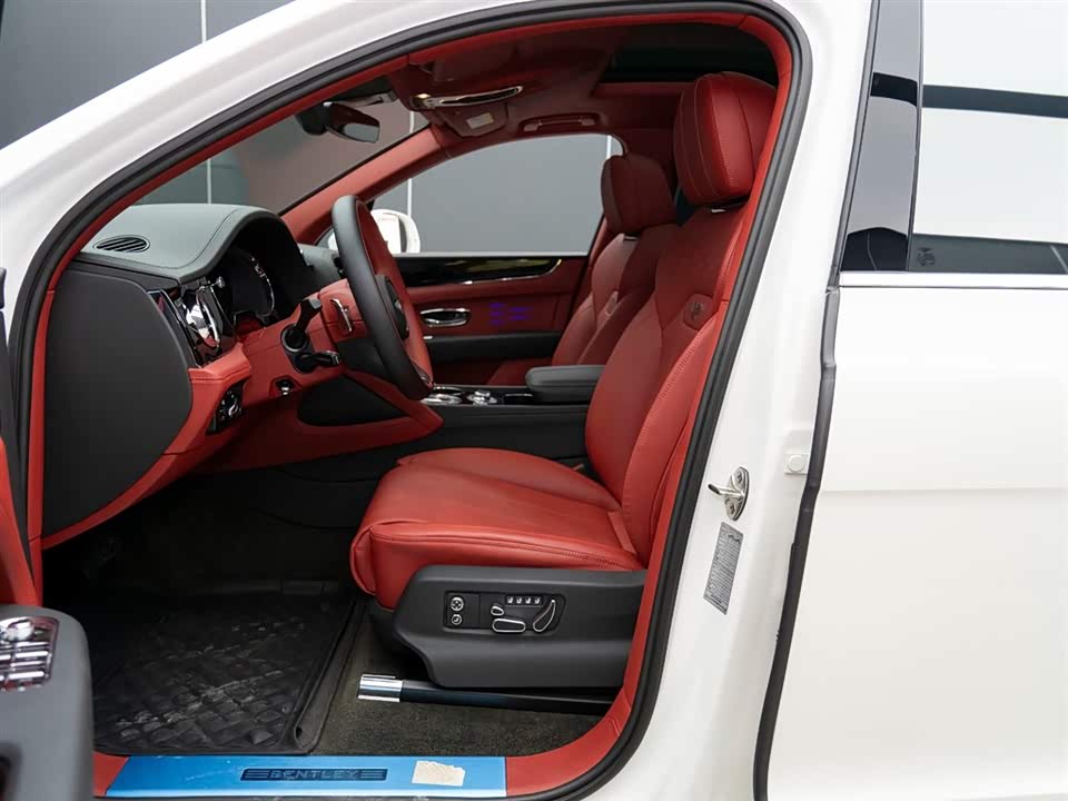 Bentley Tim Yue Bentley Tim Yue