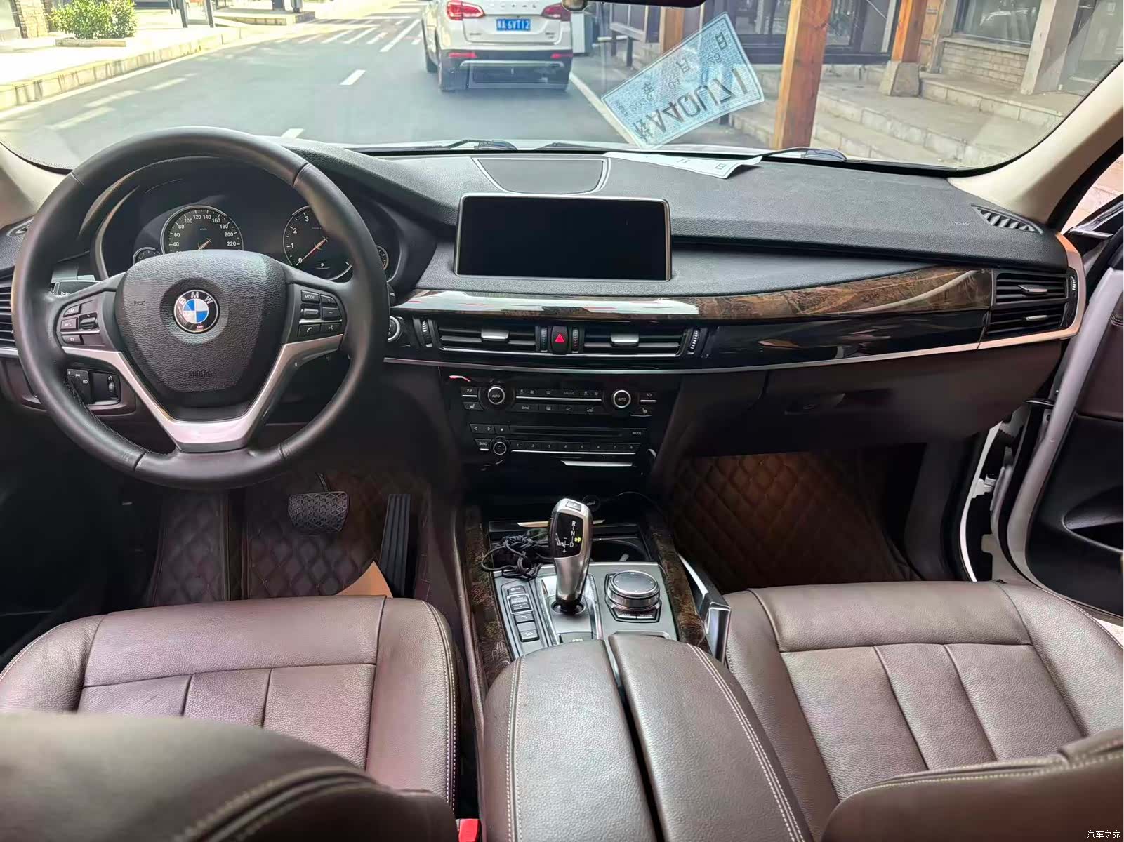 BMW X5, 2018 все фото