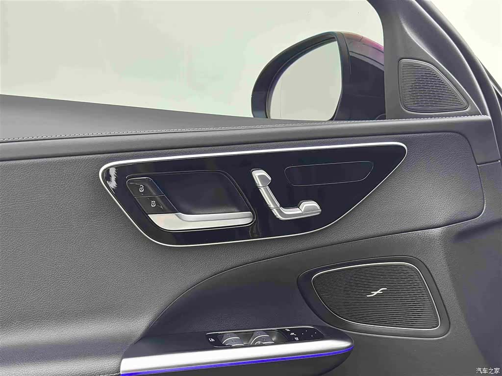 Mercedes-Benz C-Class, 2022 14