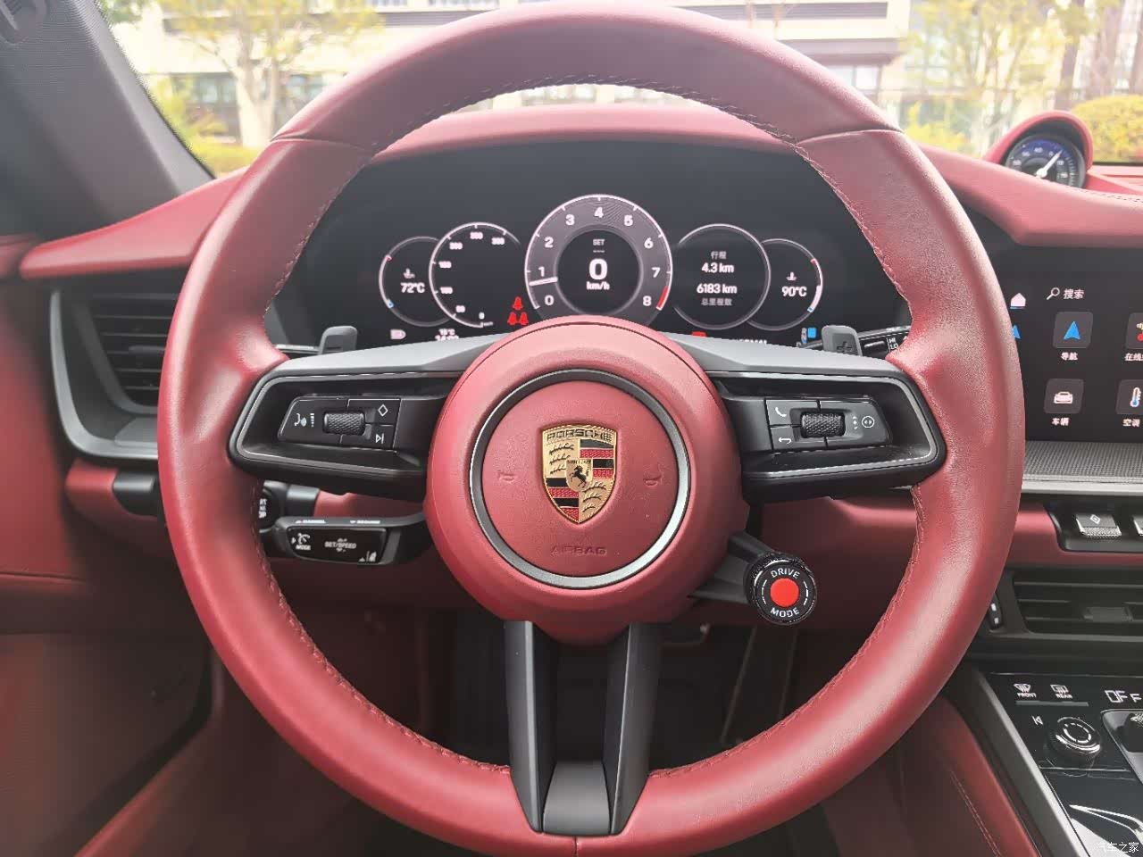 Porsche 911, 2025 13