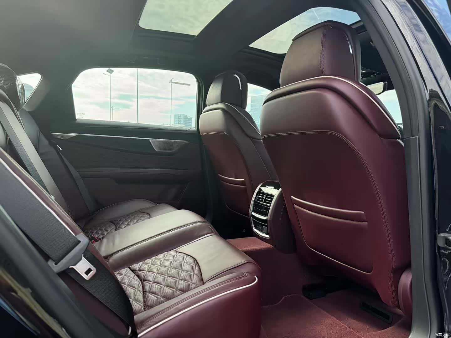 Cadillac CT6, 2023 7