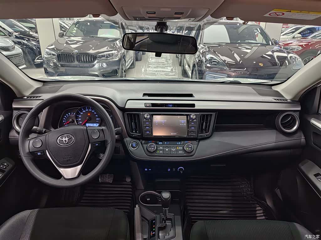 Toyota RAV4, 2018 6
