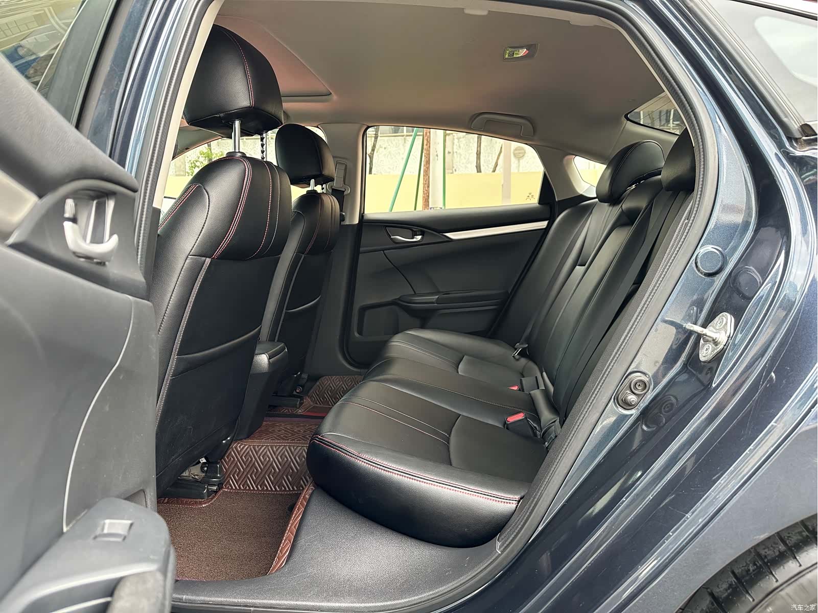 Honda Civic, 2019 12