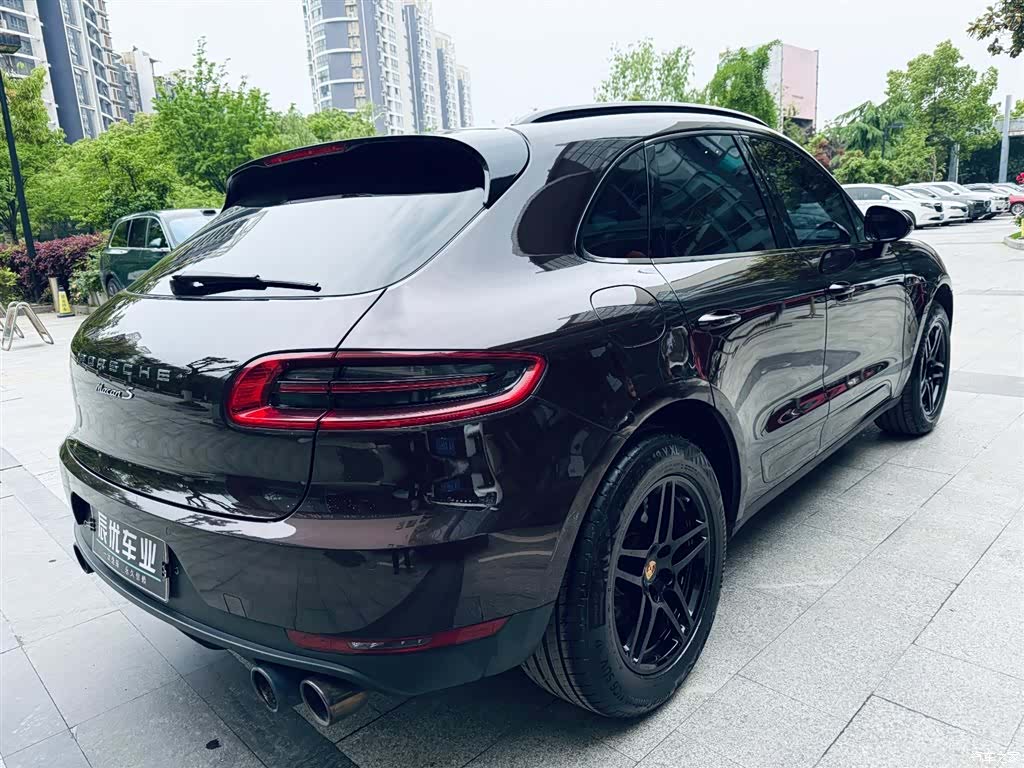 Porsche Macan, 2016 все фото