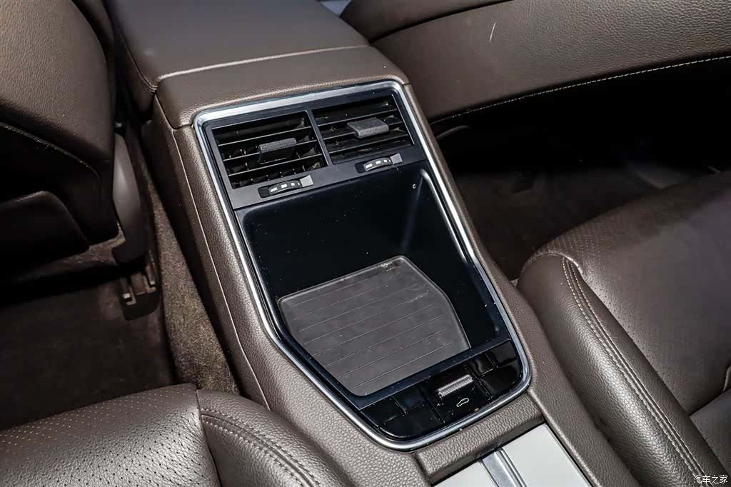 Porsche Panamera, 2022 19