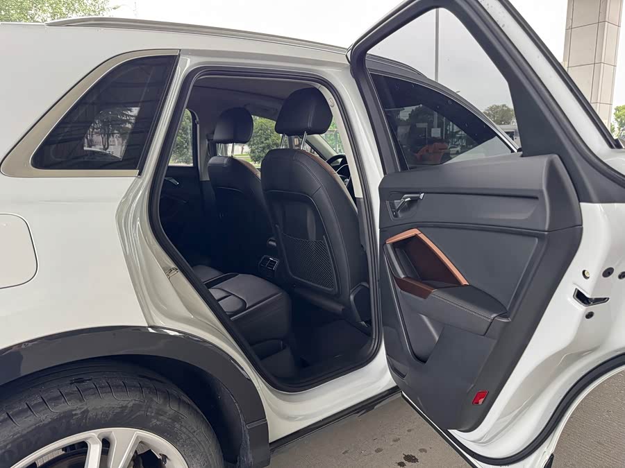 Audi Q3 2022, фото 17