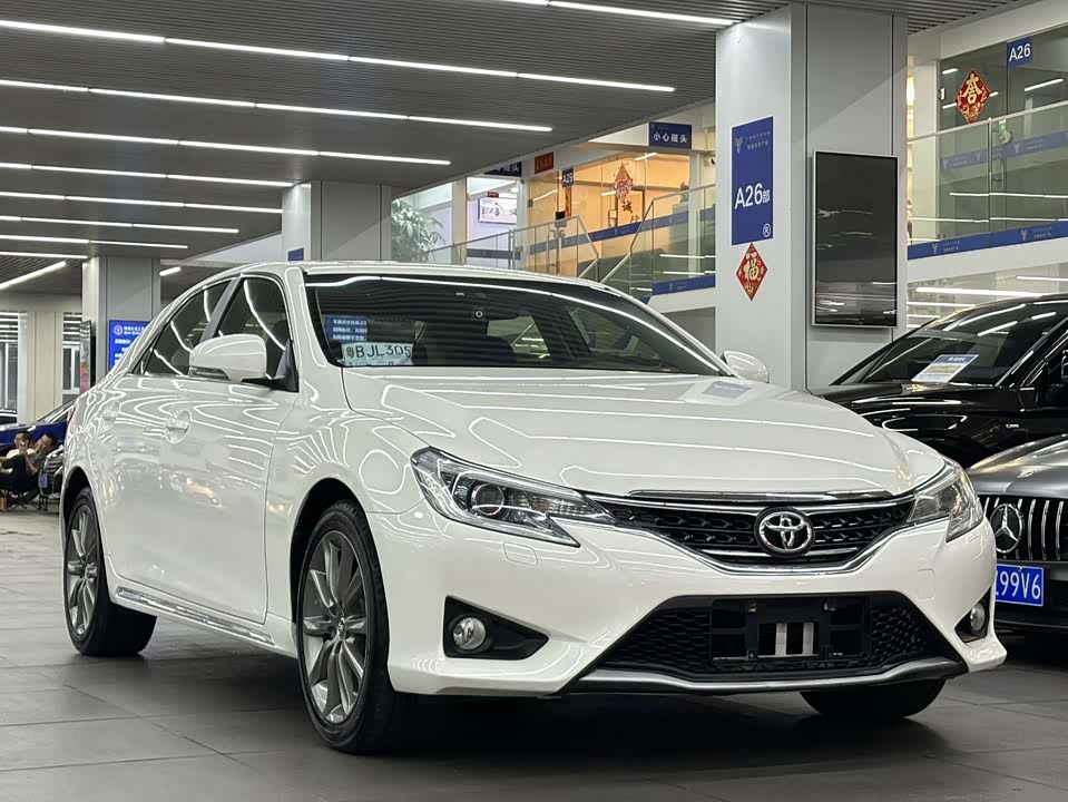 Toyota Reiz Toyota Reiz