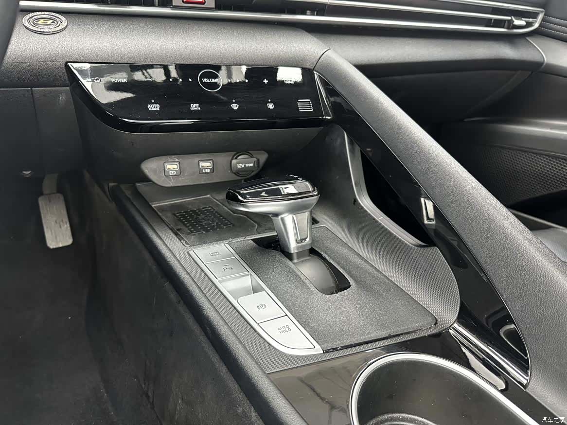 Hyundai Elantra, 2022 20