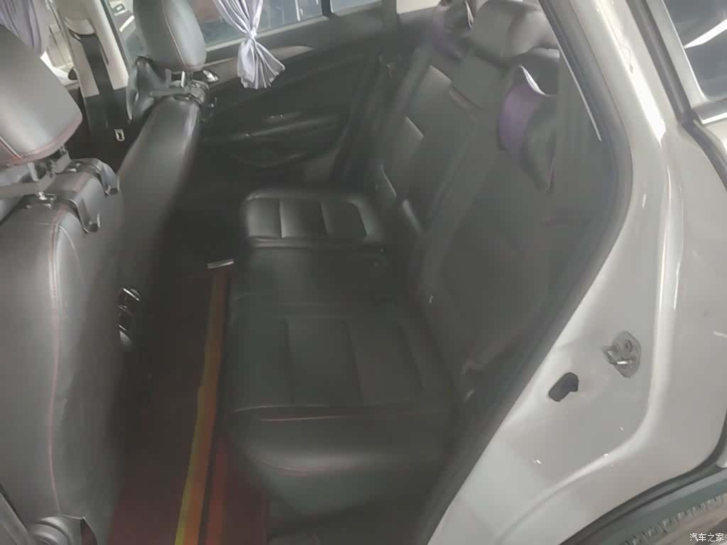 Changan CS75, 2015 17