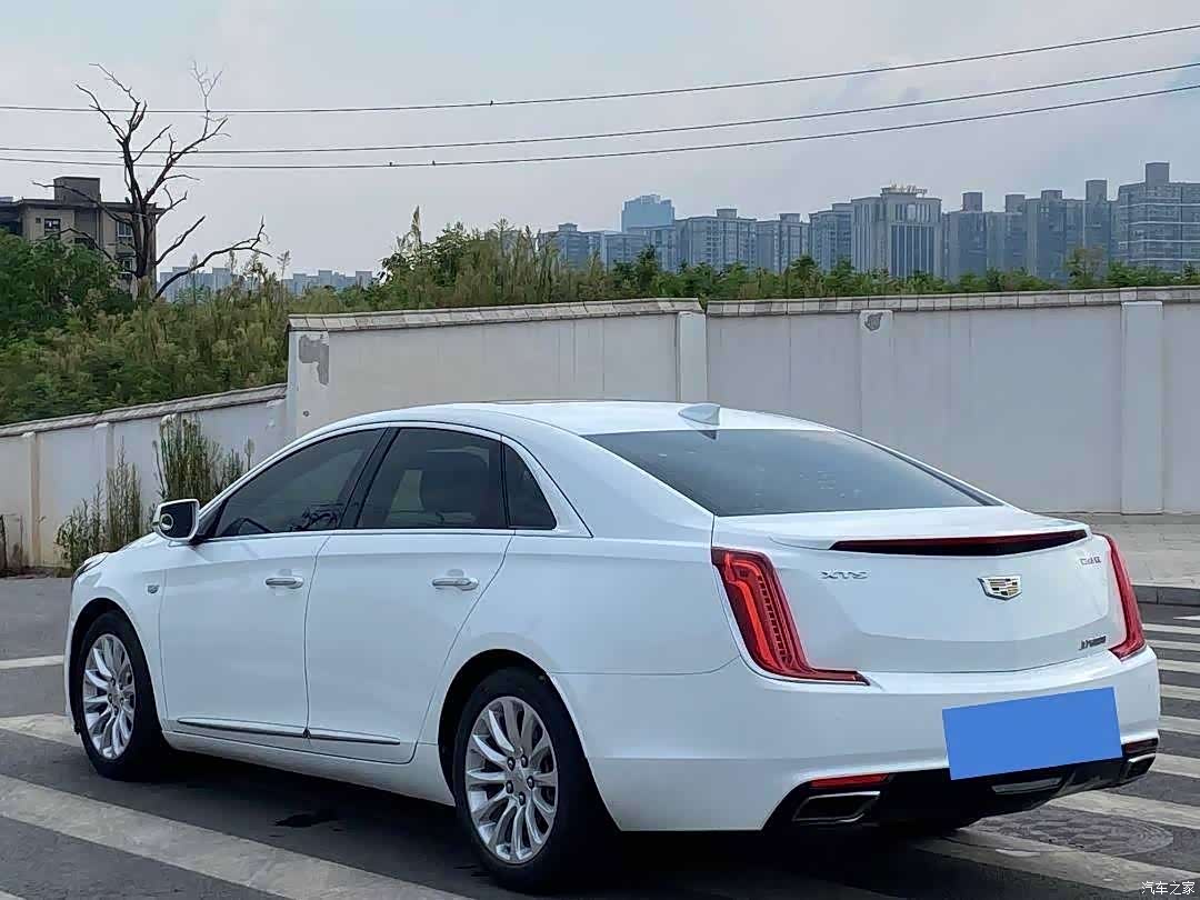 Cadillac XTS, 2017 7