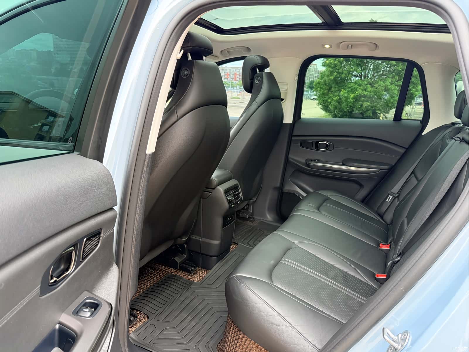 NIO ES6, 2019 10