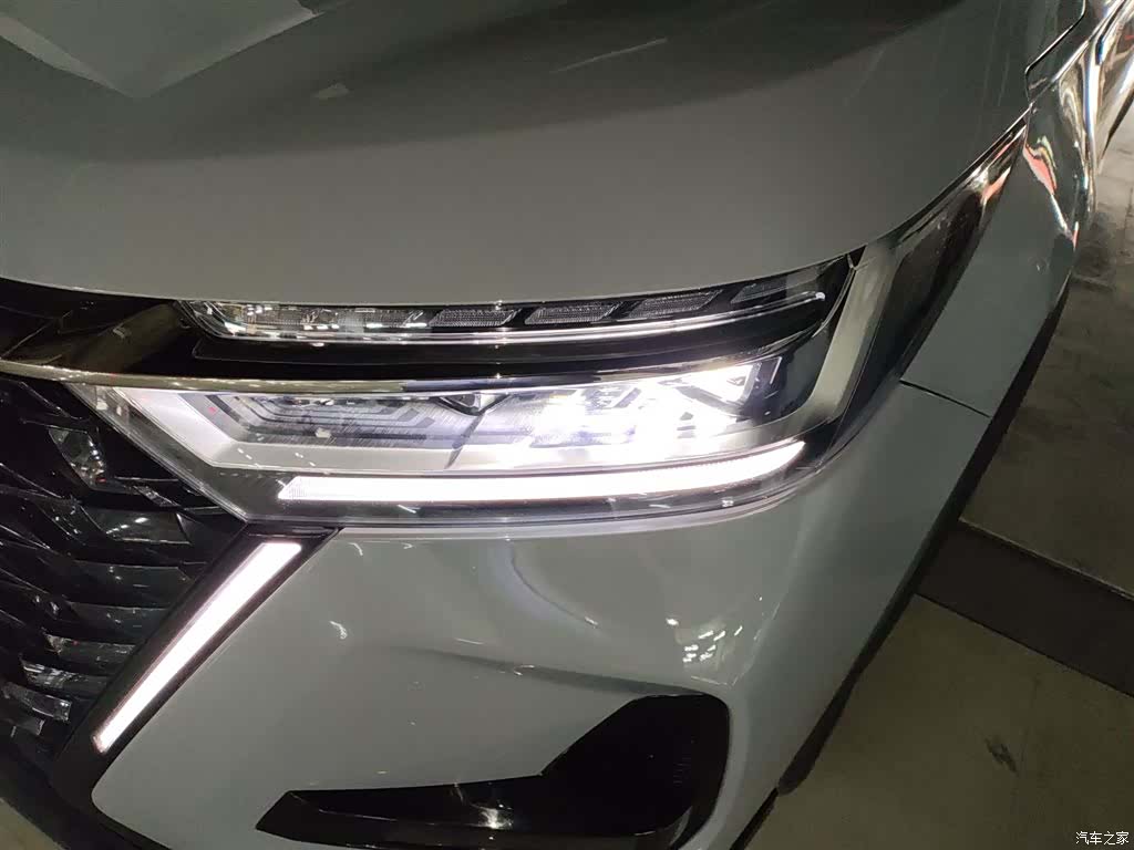 Chery Tiggo 8, 2024 18