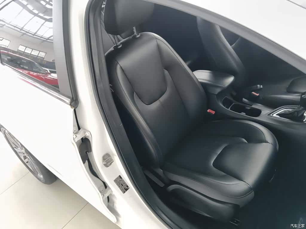 Chery 5, 2017 25
