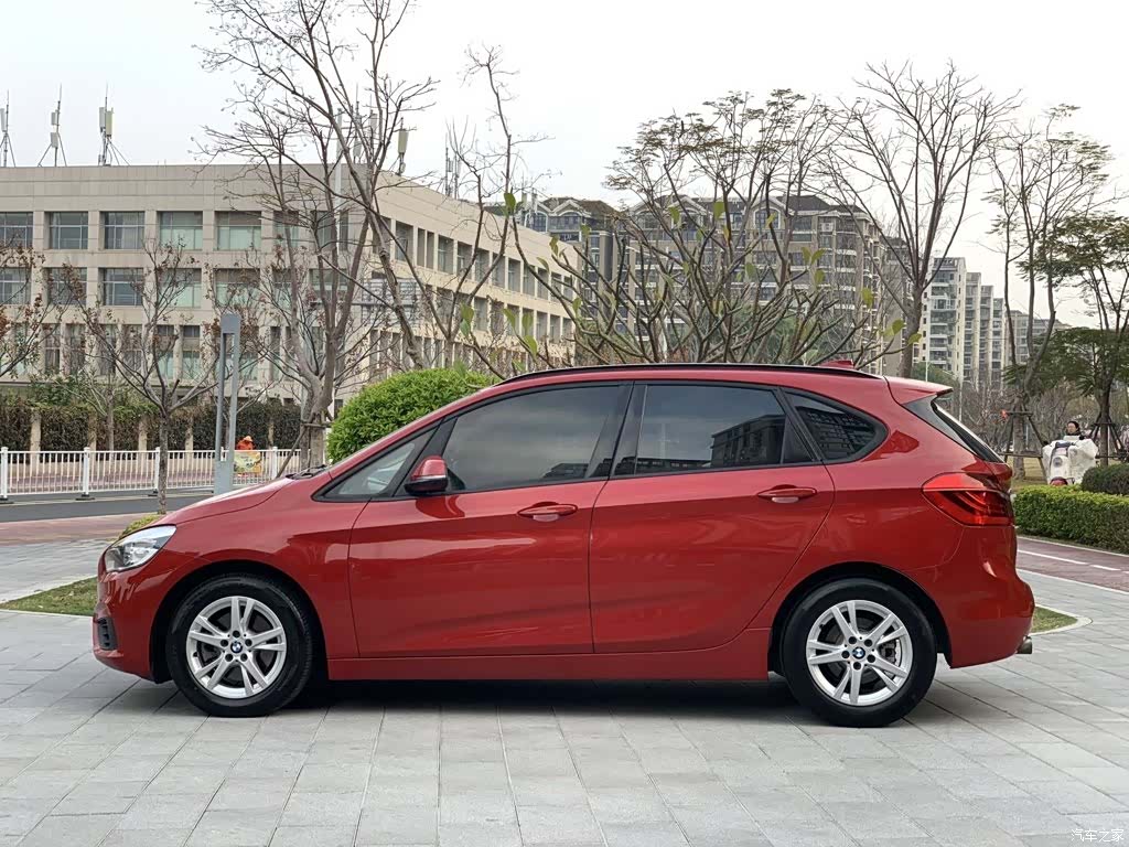 BMW 2 Series, 2017 все фото