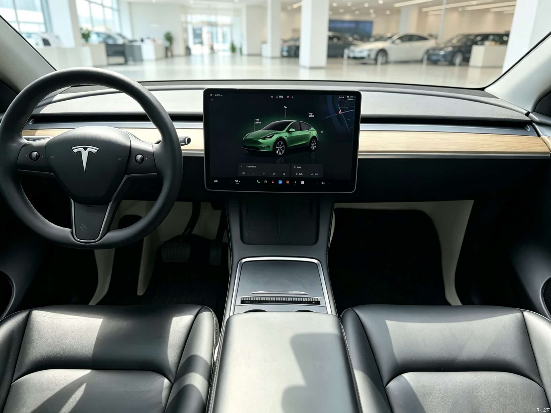 Tesla Model Y, 2023 10