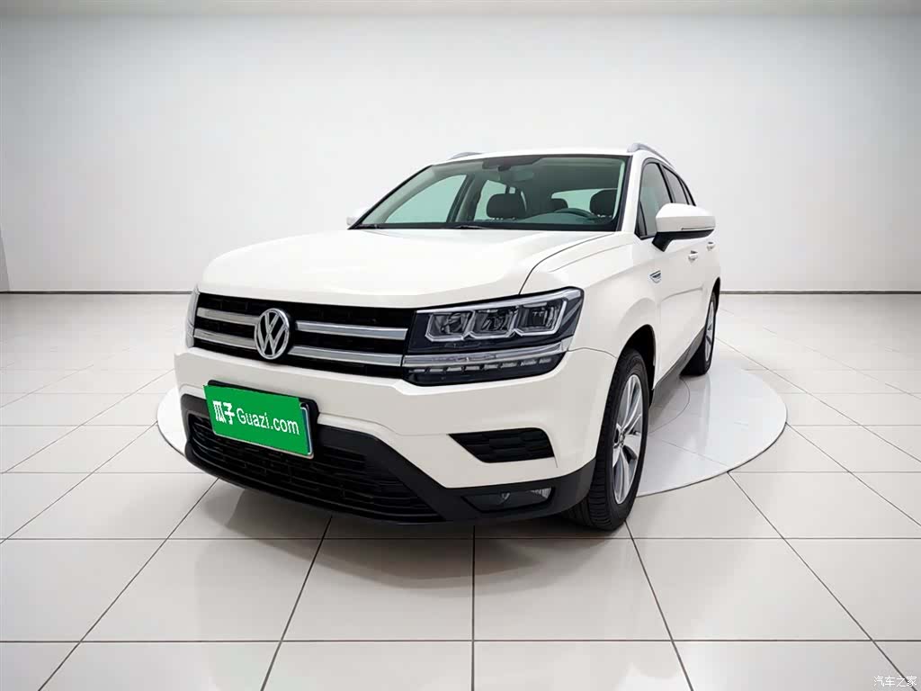Volkswagen Tharu, 2019 1