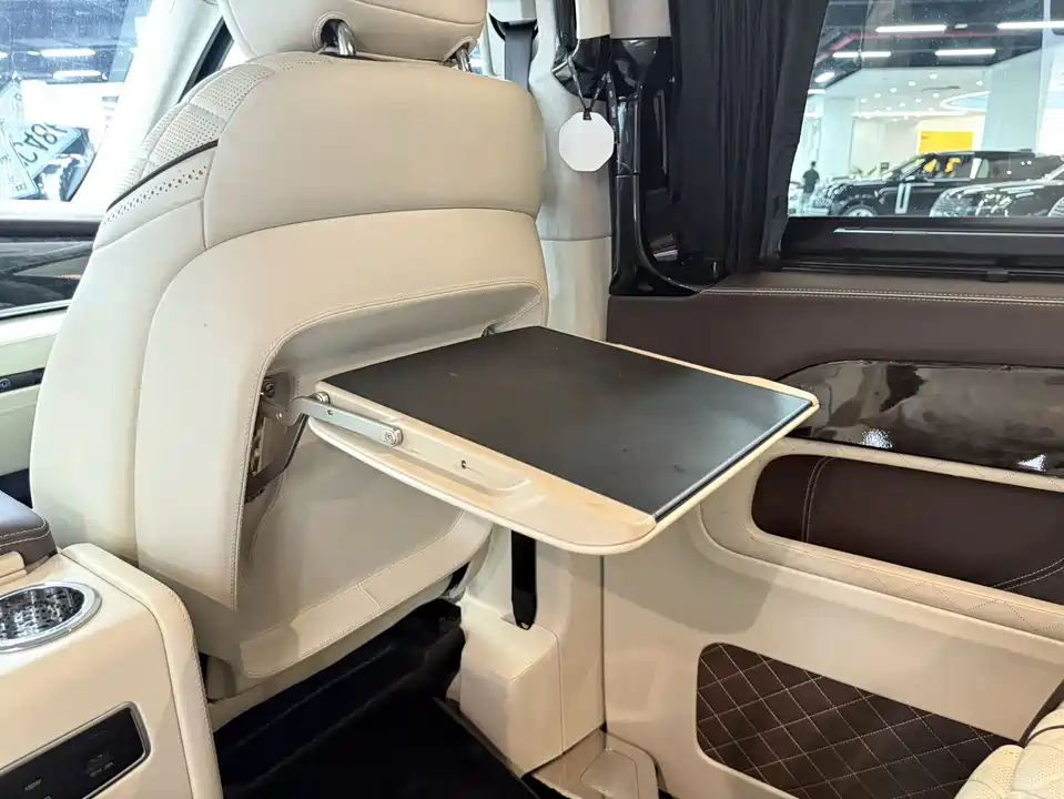 Mercedes-Benz V-class Mercedes-Benz V-class