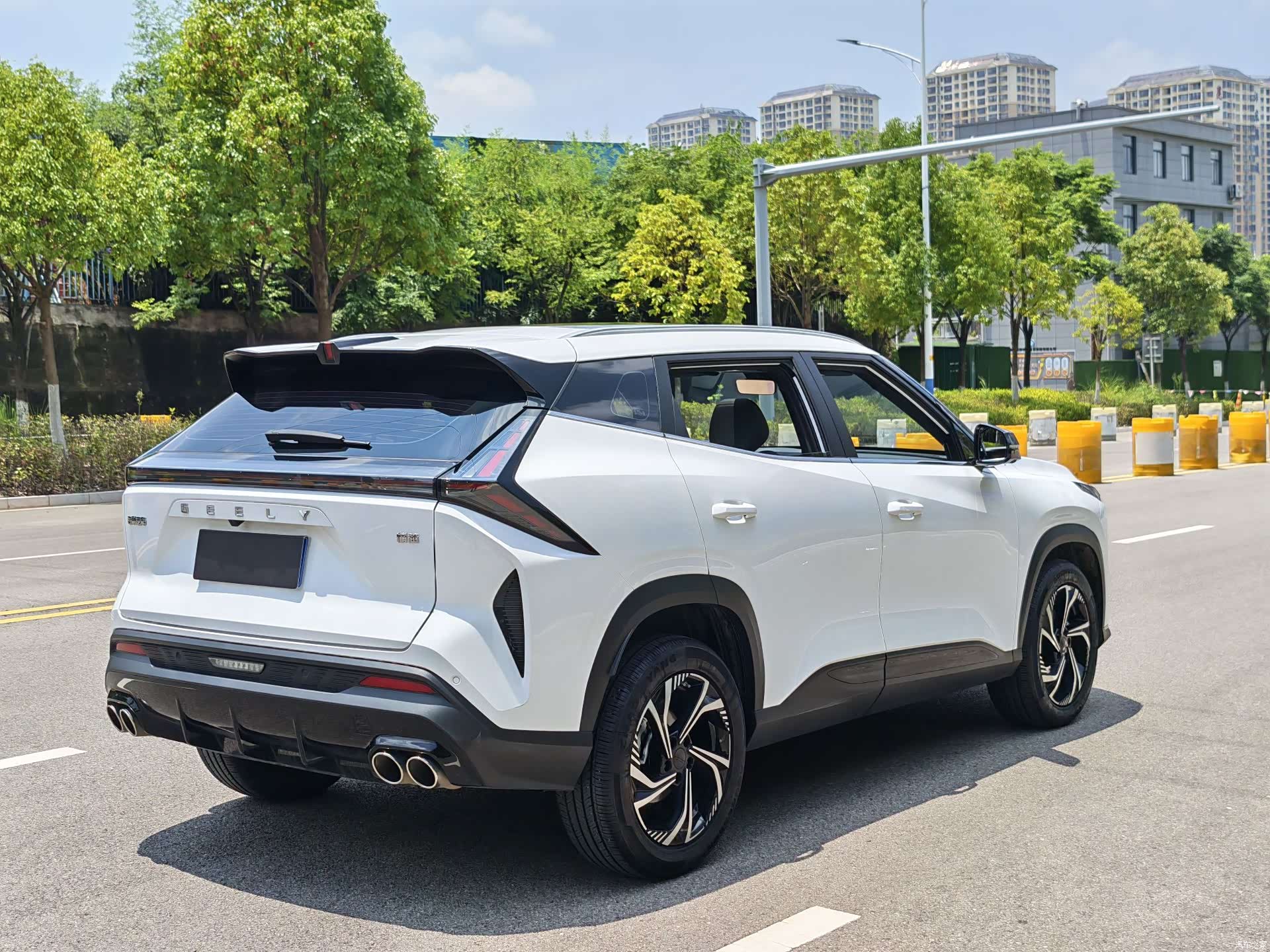 Geely Boyue, 2024 20