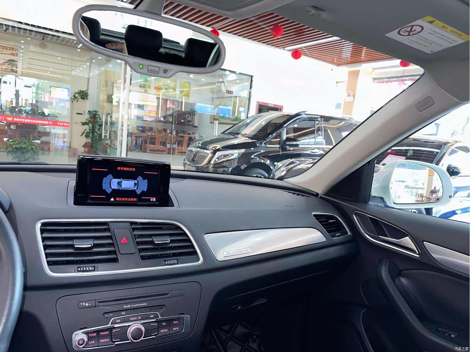 Audi Q3, 2015 9