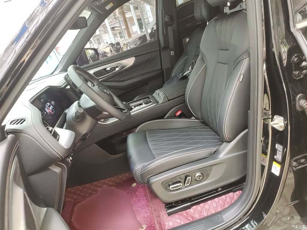 Trumpchi GS8, 2024 11