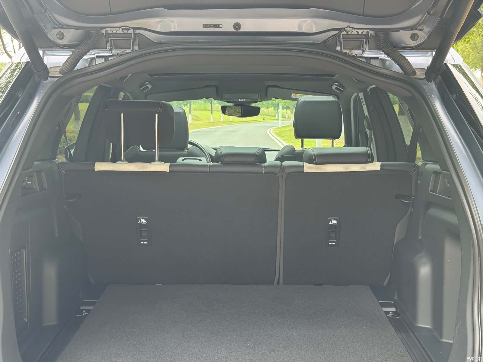 Land Rover Discovery, 2021 13