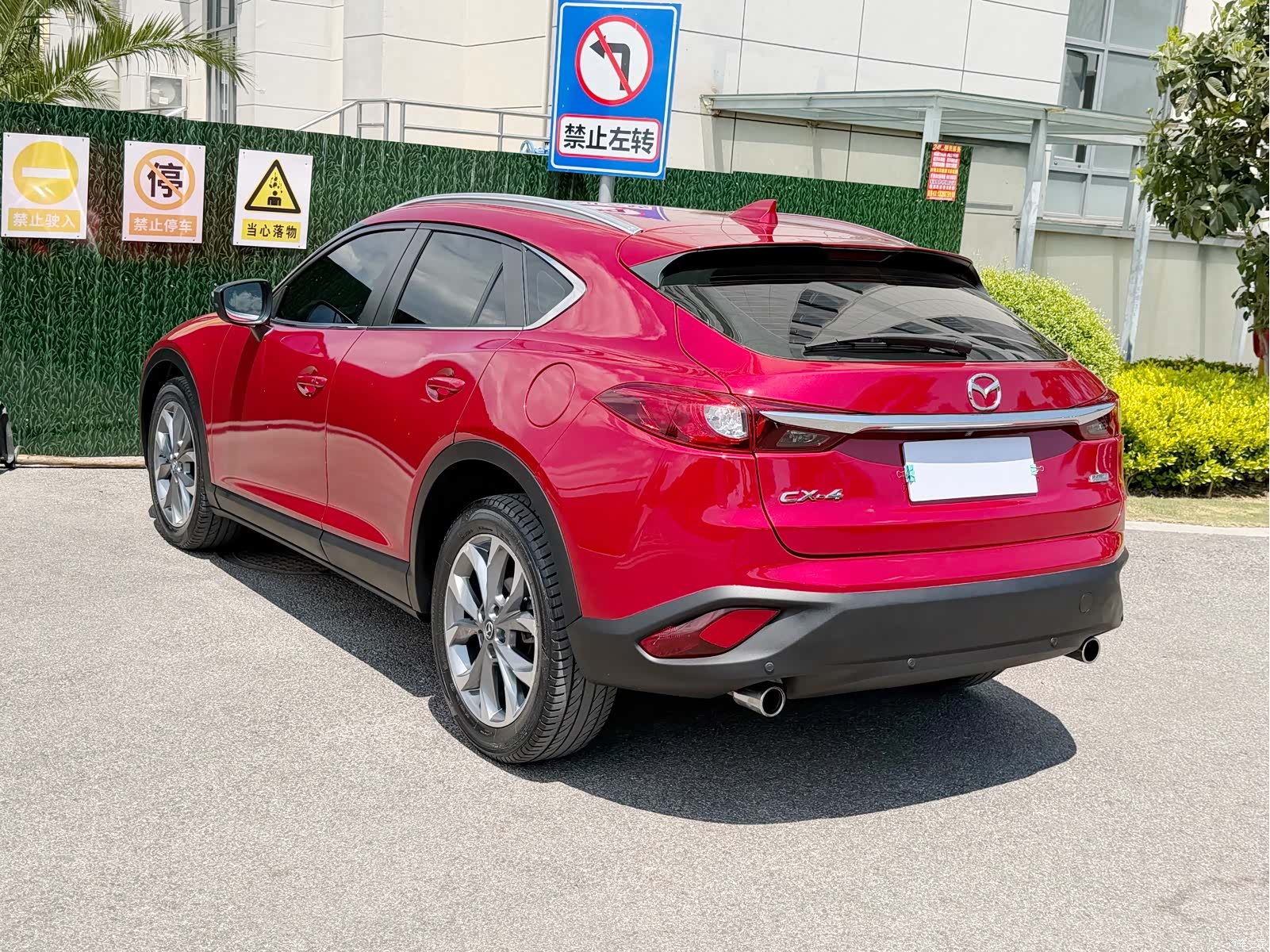 Mazda CX-4, 2017 13