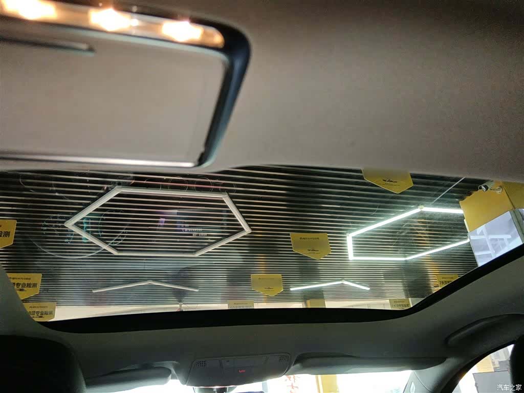 Mercedes-Benz E-Class, 2019 14