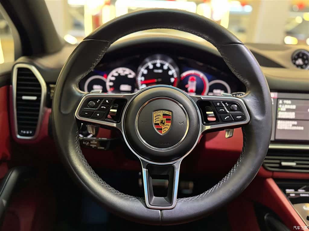 Porsche Cayenne, 2021 12