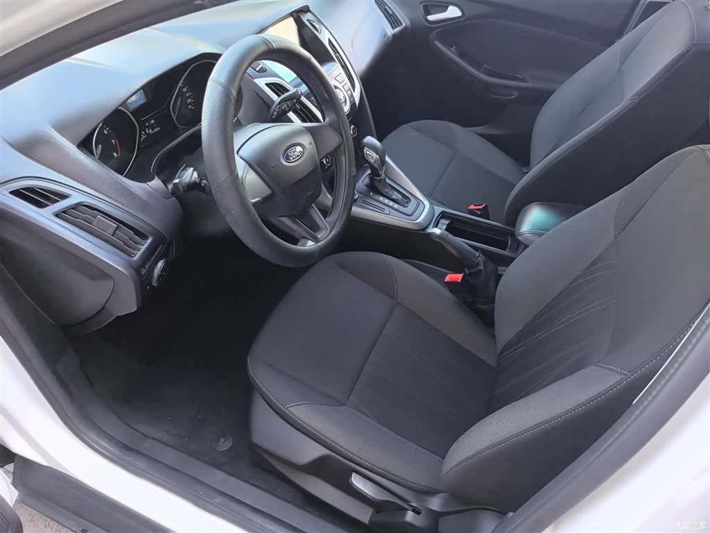 Ford Focus, 2017 10