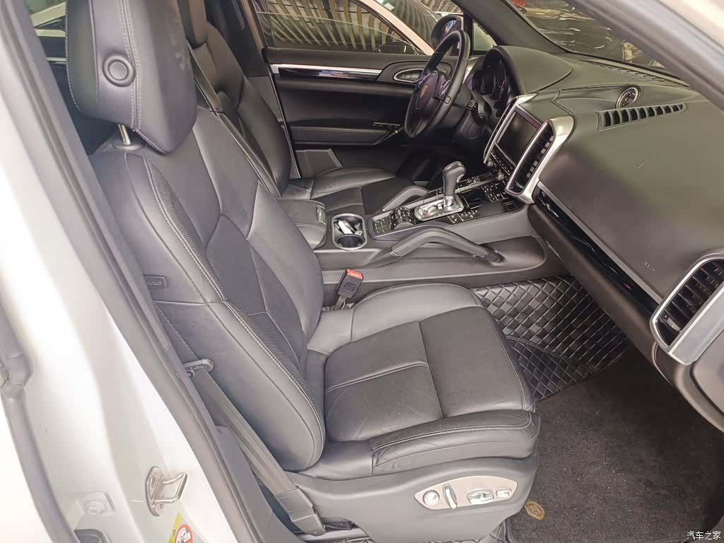 Porsche Cayenne, 2014 20