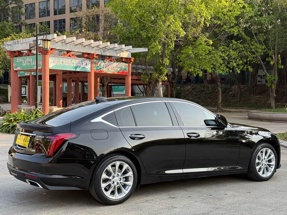 Cadillac CT5