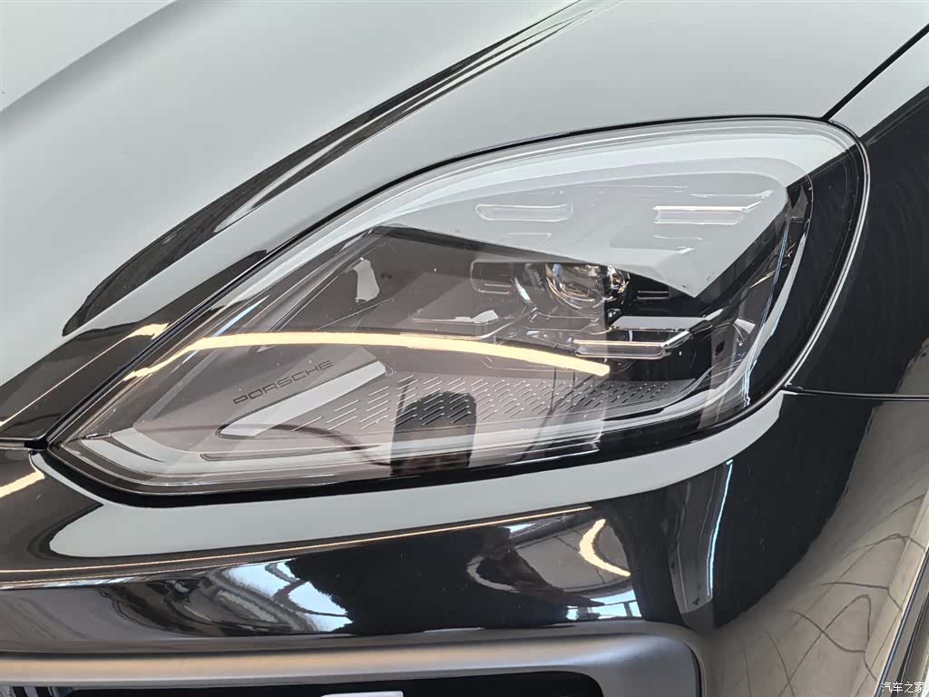 Porsche Cayenne, 2025 35
