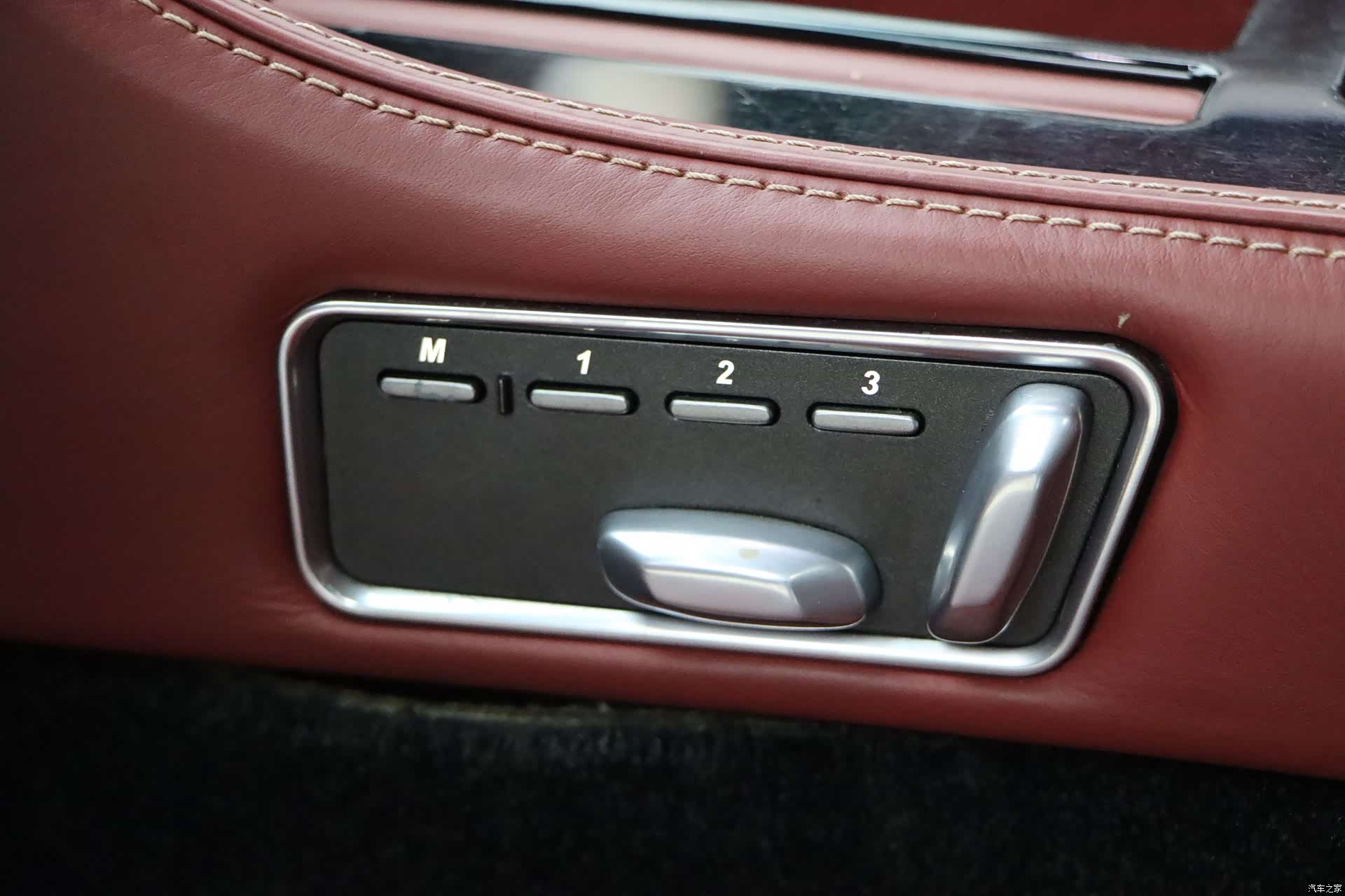 Aston Martin Virage, 2014 21