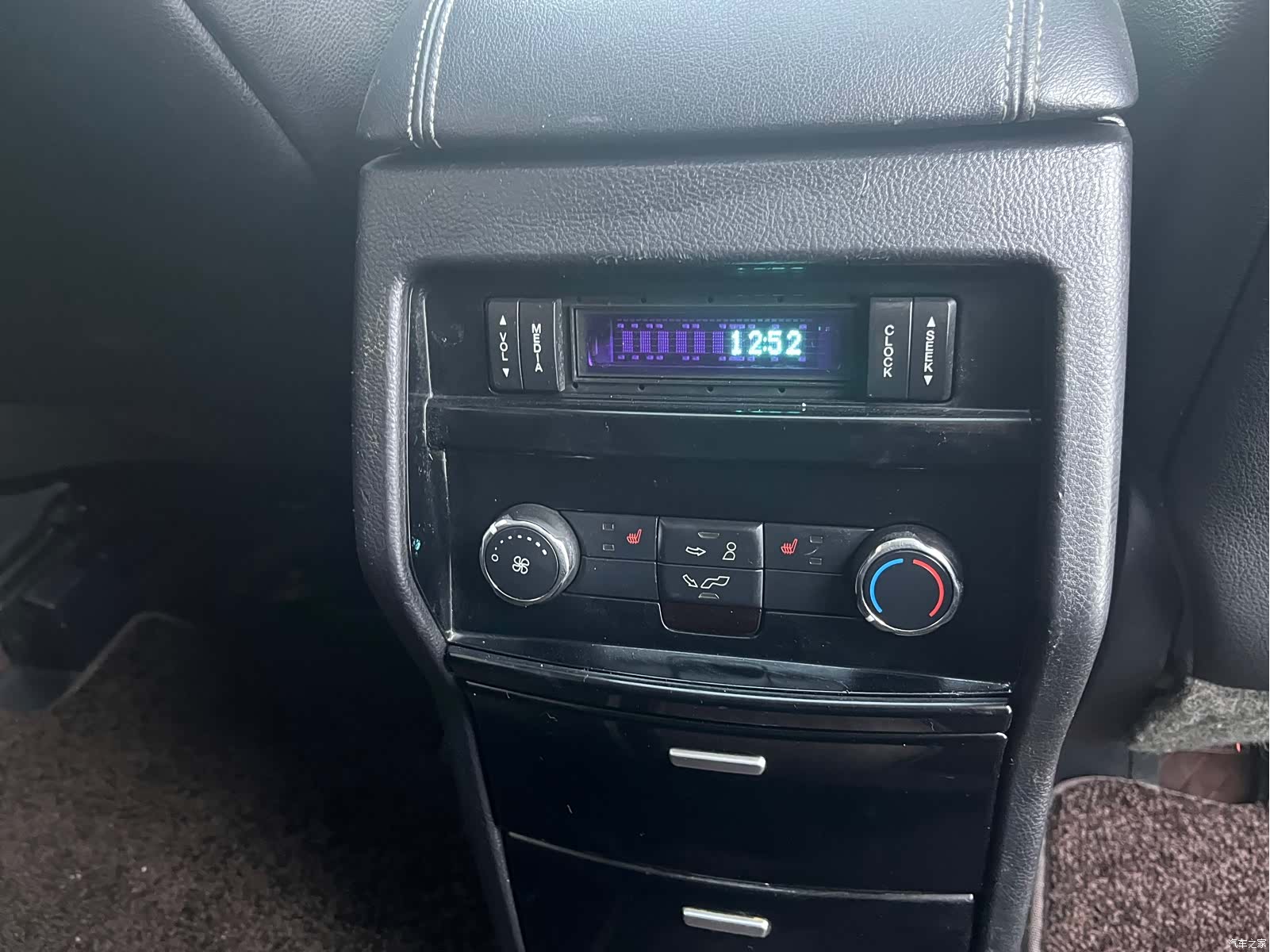 Ford Edge, 2016 11