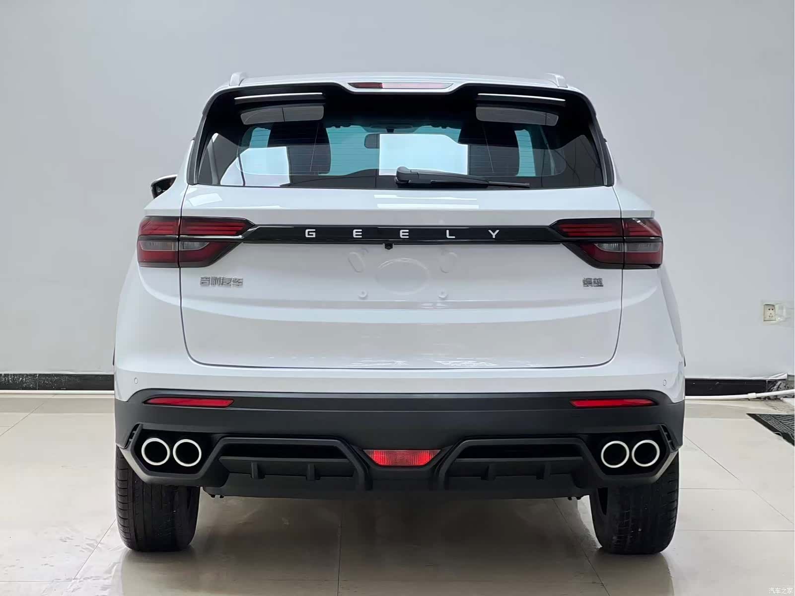 Geely Coolray, 2022 все фото