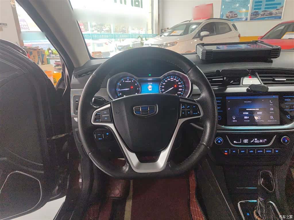 Geely Emgrand, 2018 11