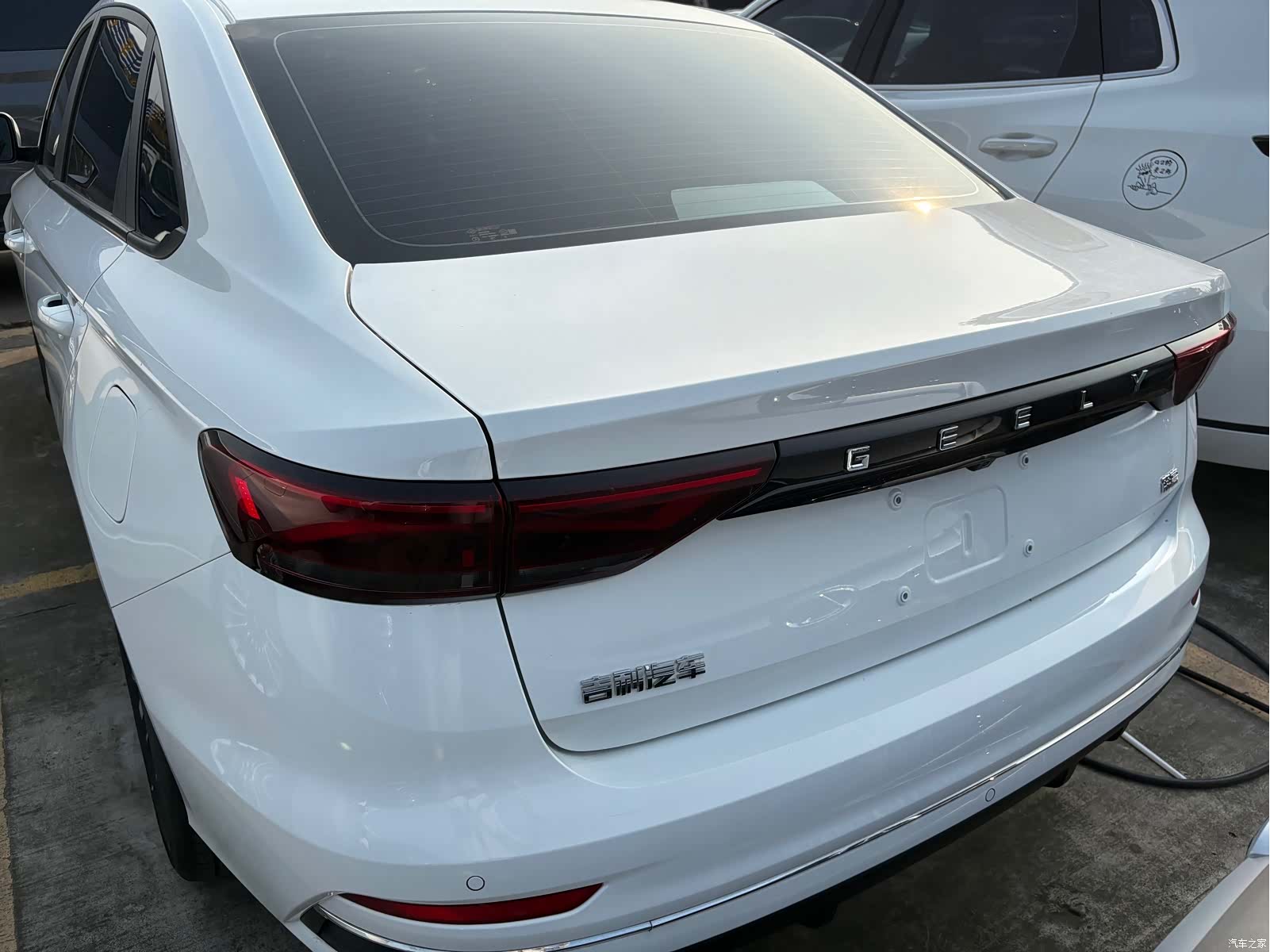 Geely Emgrand, 2025 14