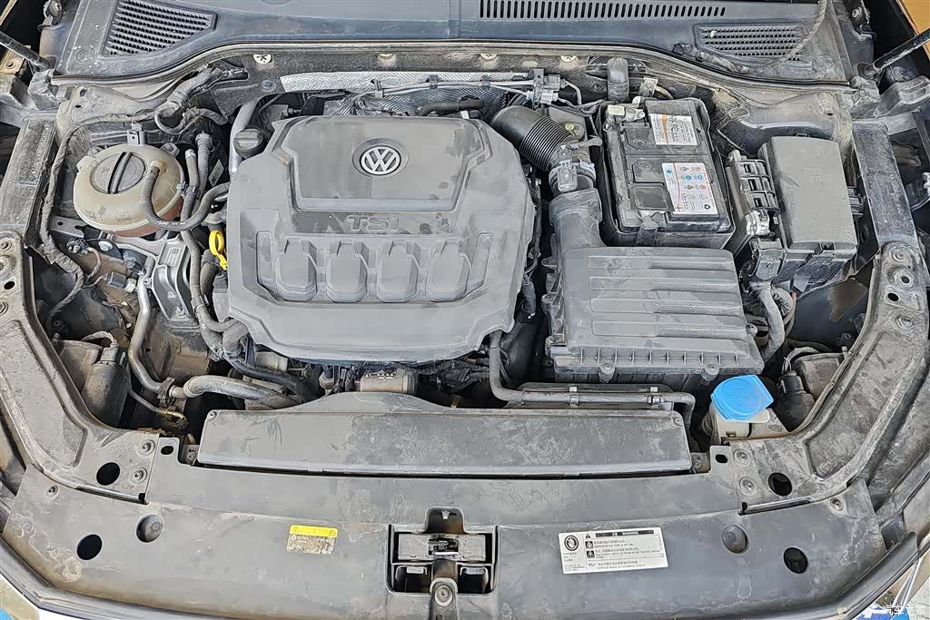 Volkswagen Passat, 2020 10