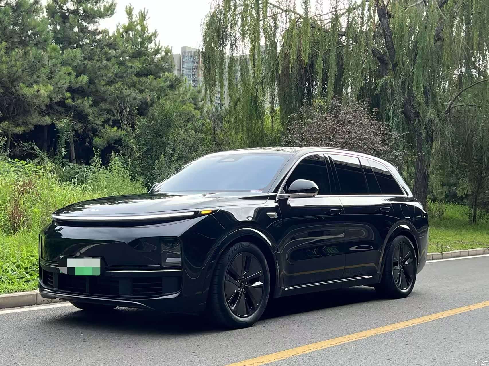 Li Auto L8, 2025 1