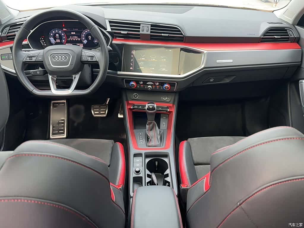 Audi Q3, 2021 11