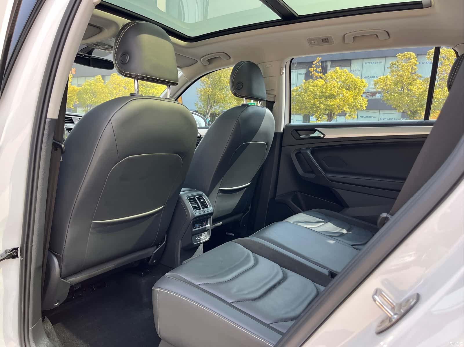 Volkswagen Tiguan L, 2018 14