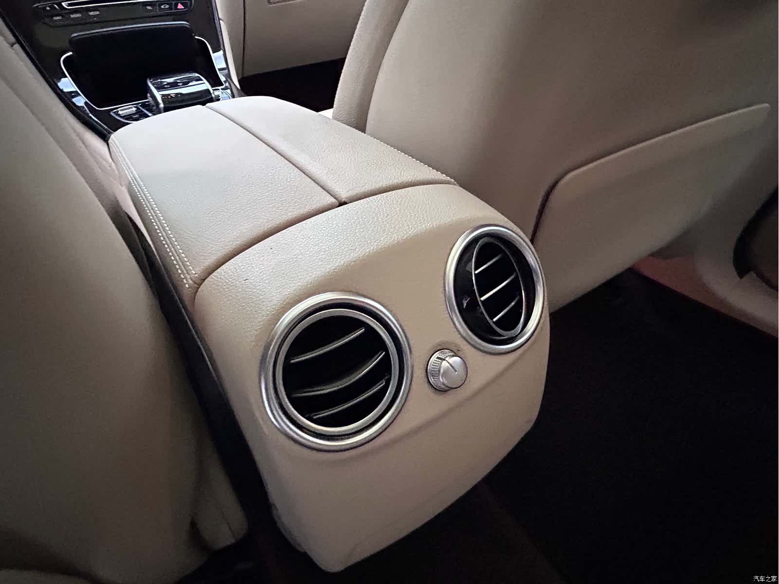 Mercedes-Benz GLC, 2018 21