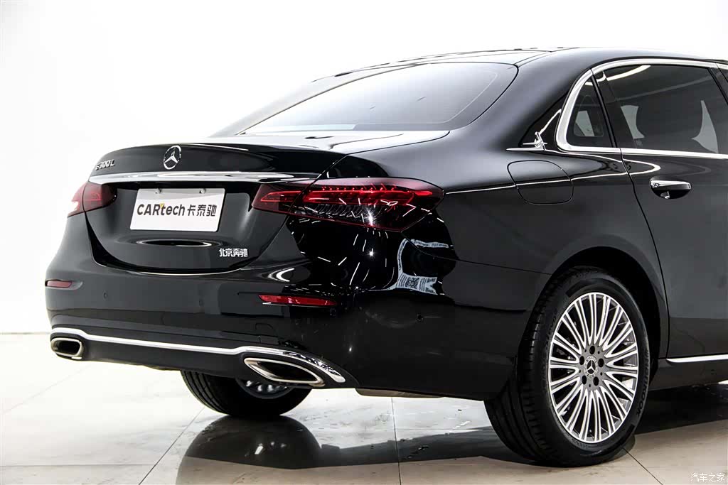 Mercedes-Benz E-Class, 2023 все фото