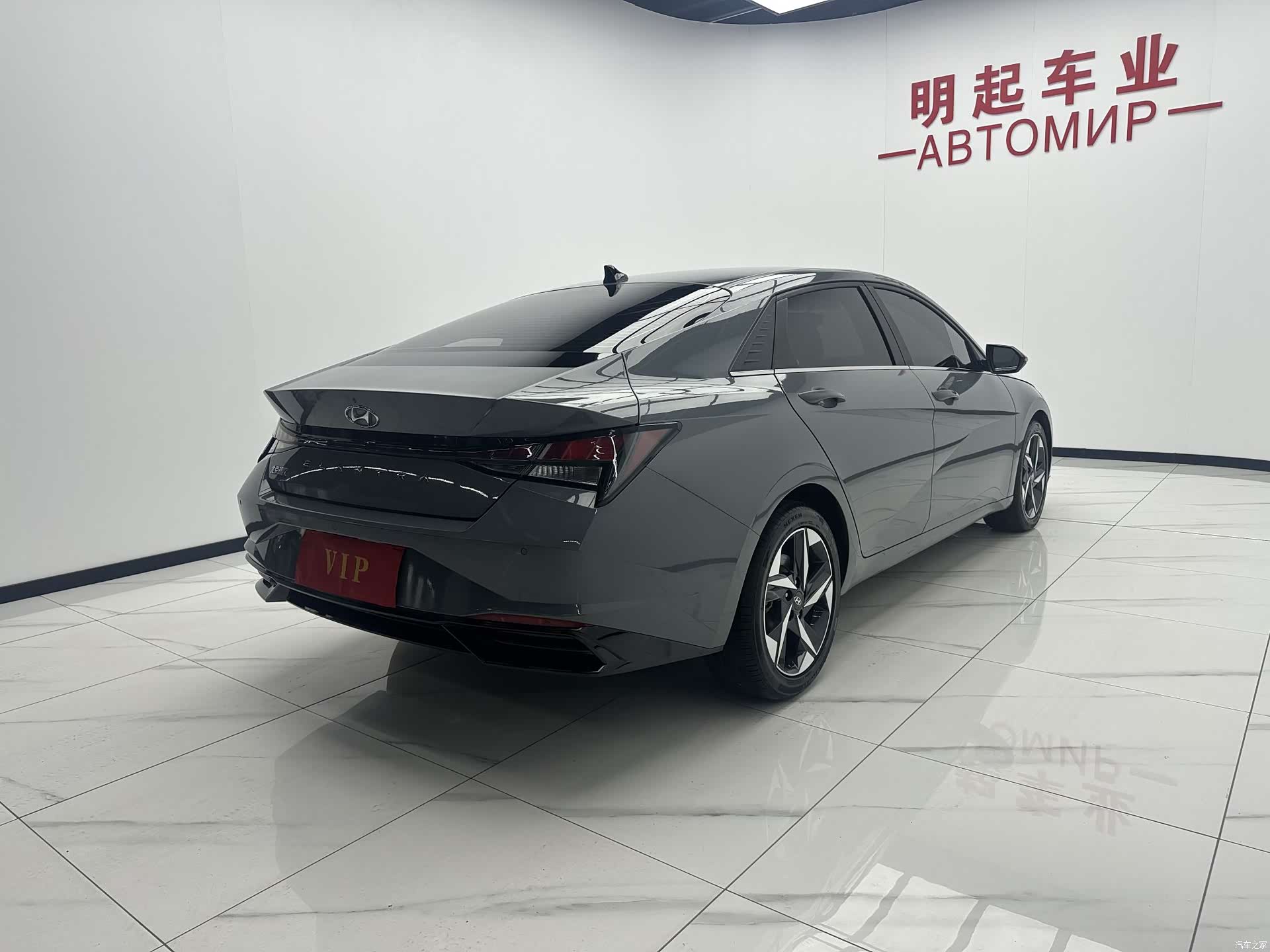 Hyundai Elantra, 2022 9