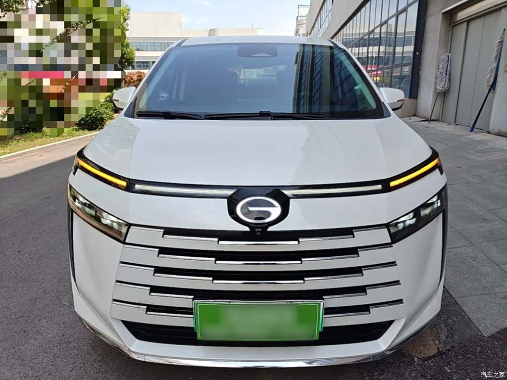 Trumpchi E8, 2024 3